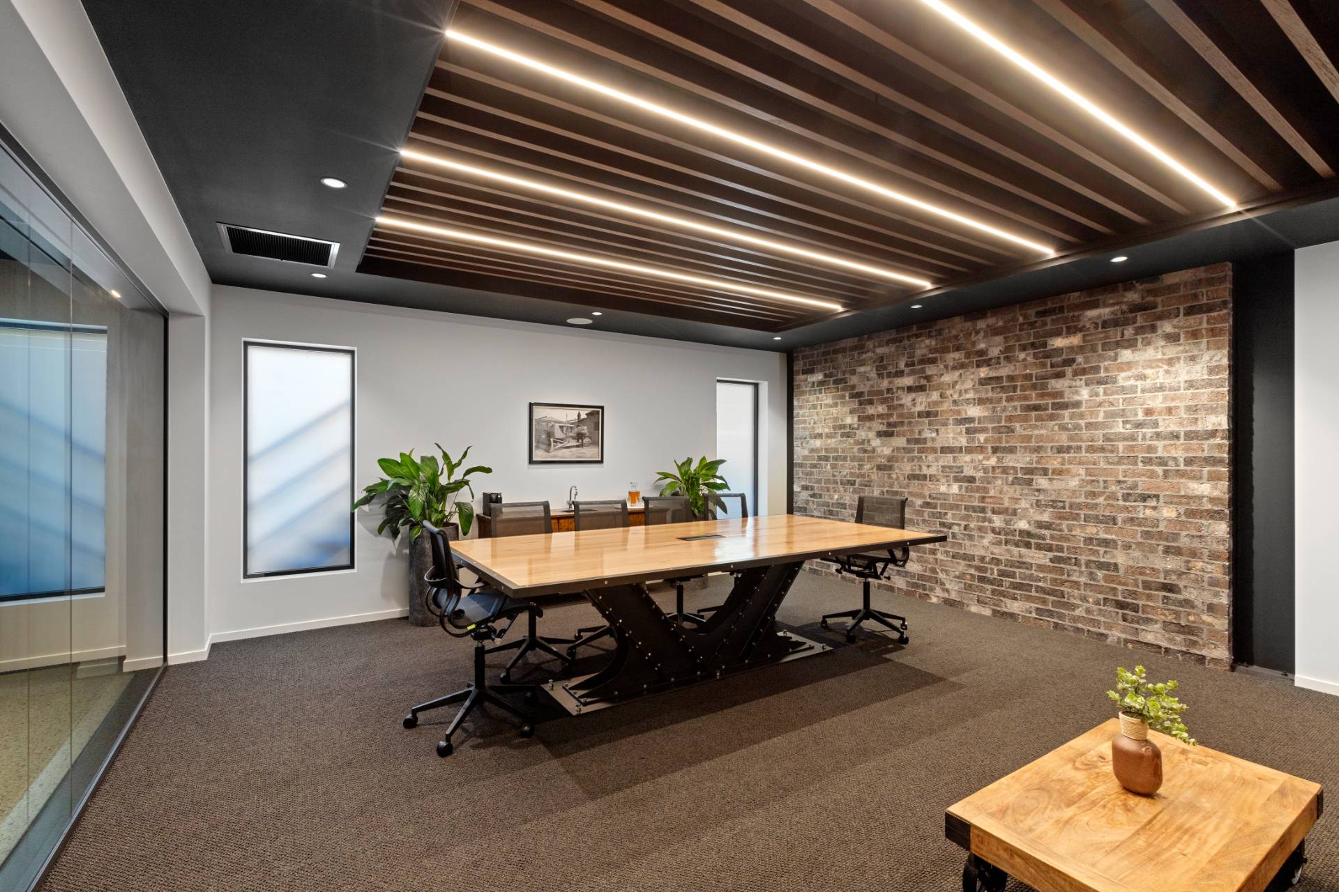 Mackellar Offices Tyson Commercial 004a2666